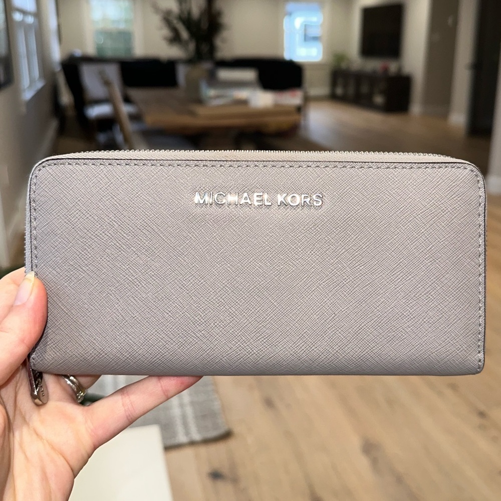 Michael Kors wallet